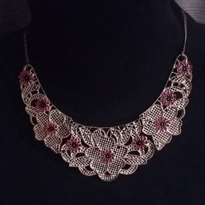 India 🌺 Fleur🌺 Necklace